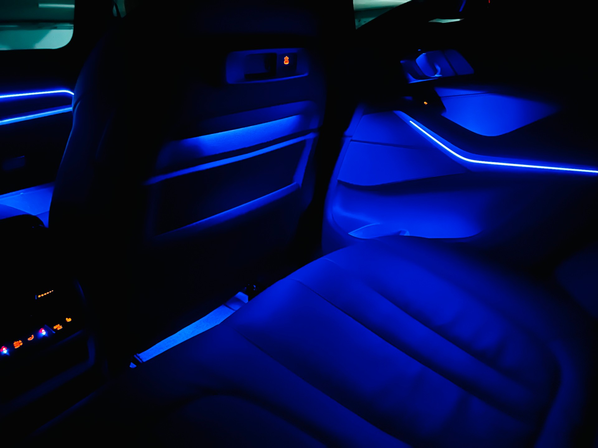 BMW X5 xDrive 40i Steptronic-image-11