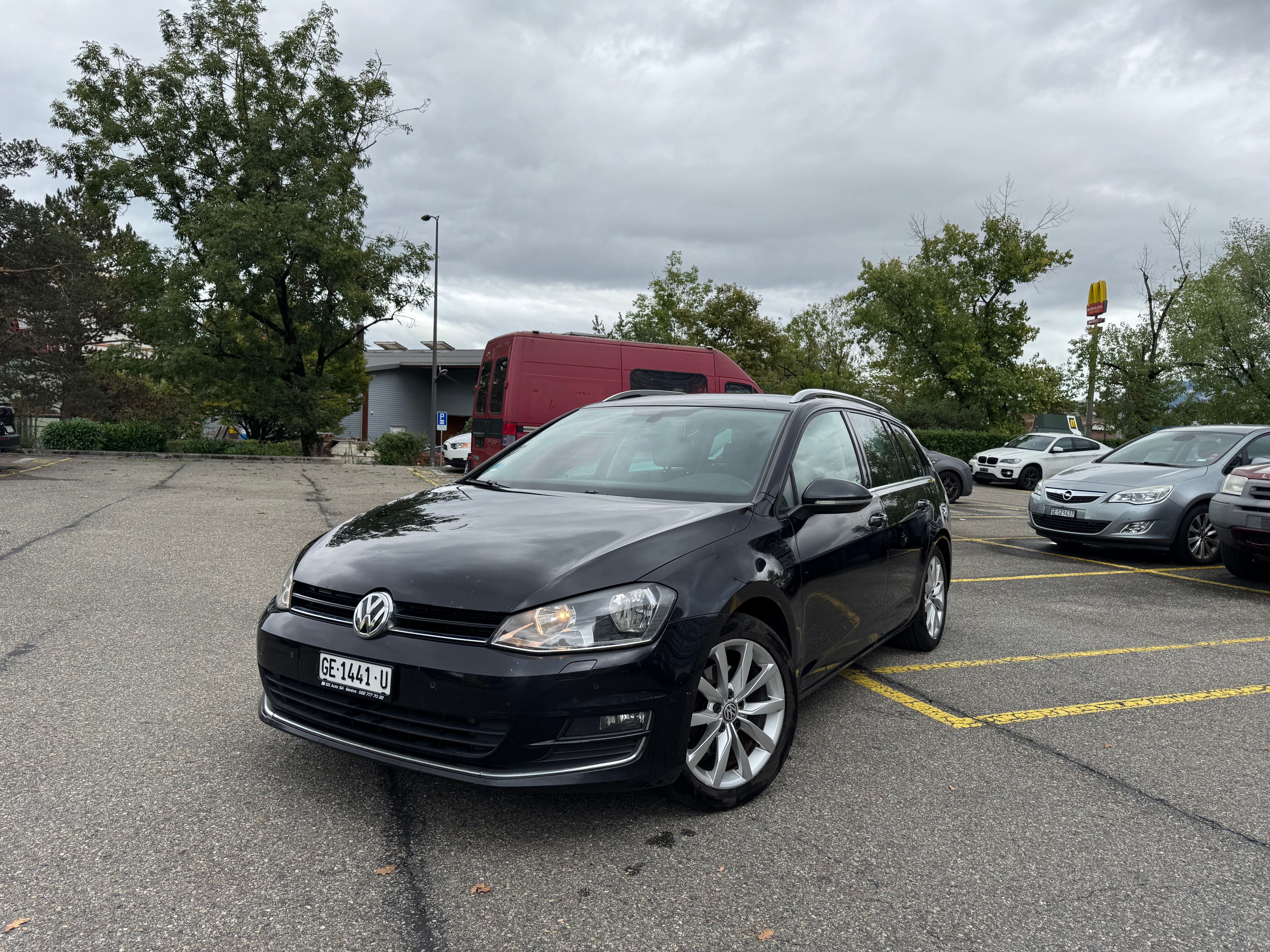 Car photo