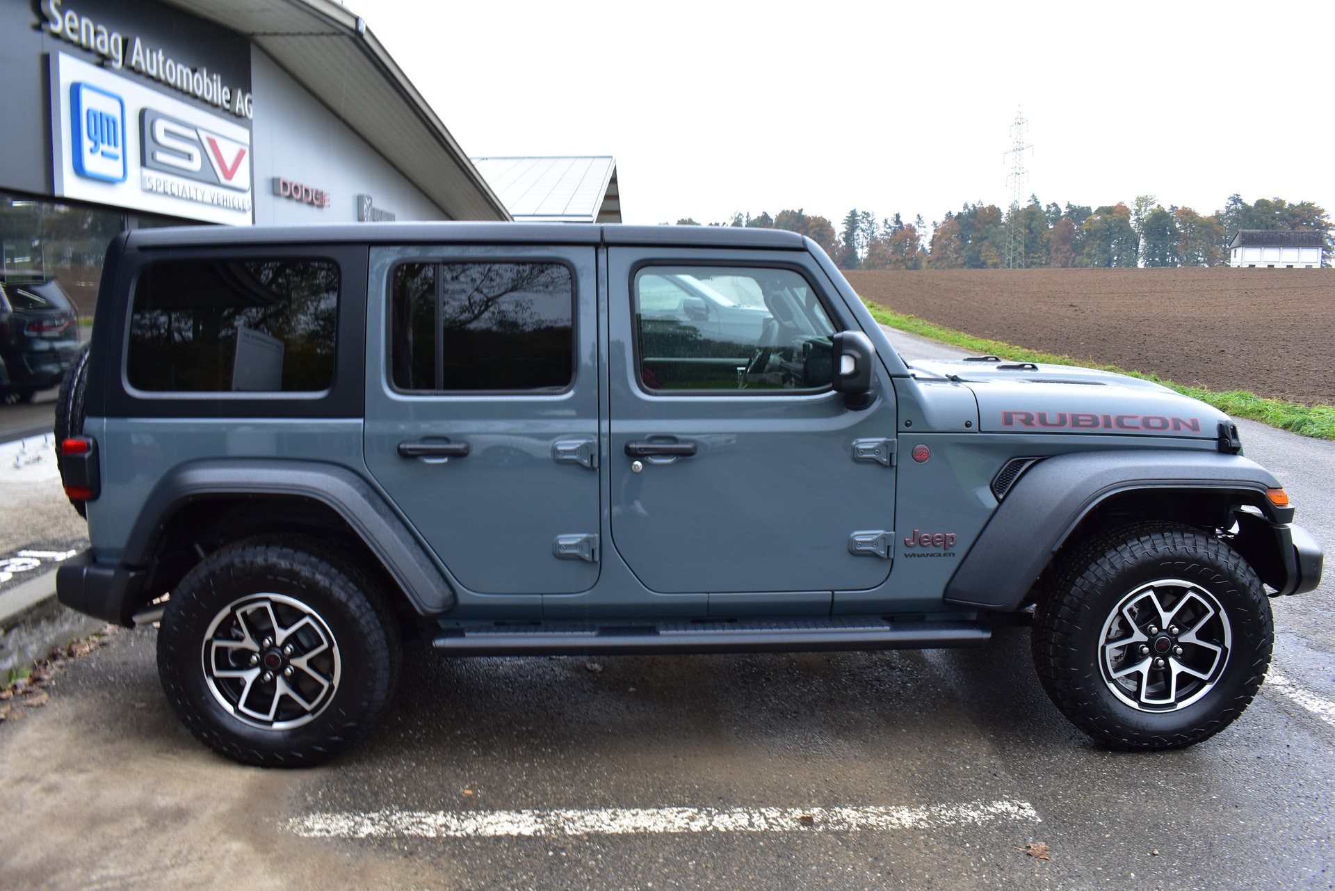 JEEP Wrangler 2.0 Unlimited Rubicon Automatic-image-2
