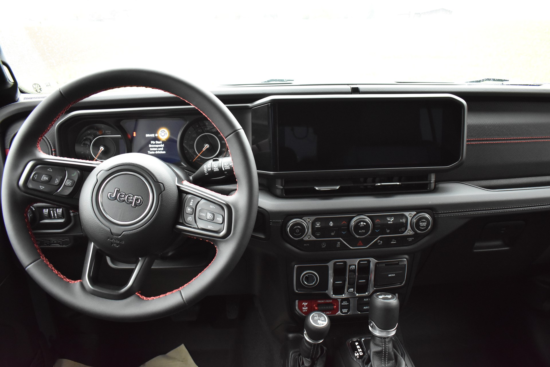 JEEP Wrangler 2.0 Unlimited Rubicon Automatic-image-9