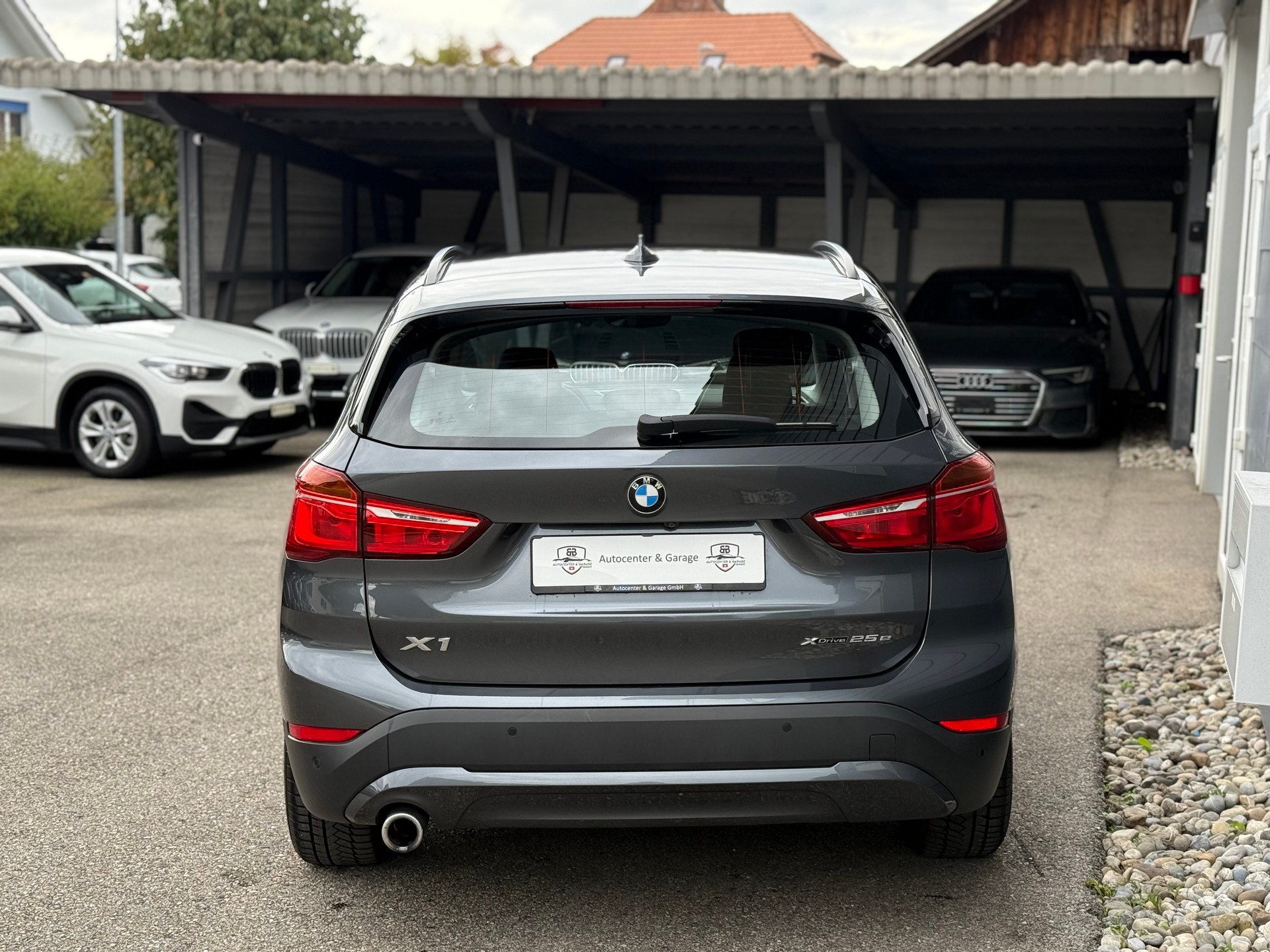 BMW X1 xDrive 25e Steptronic-image-6