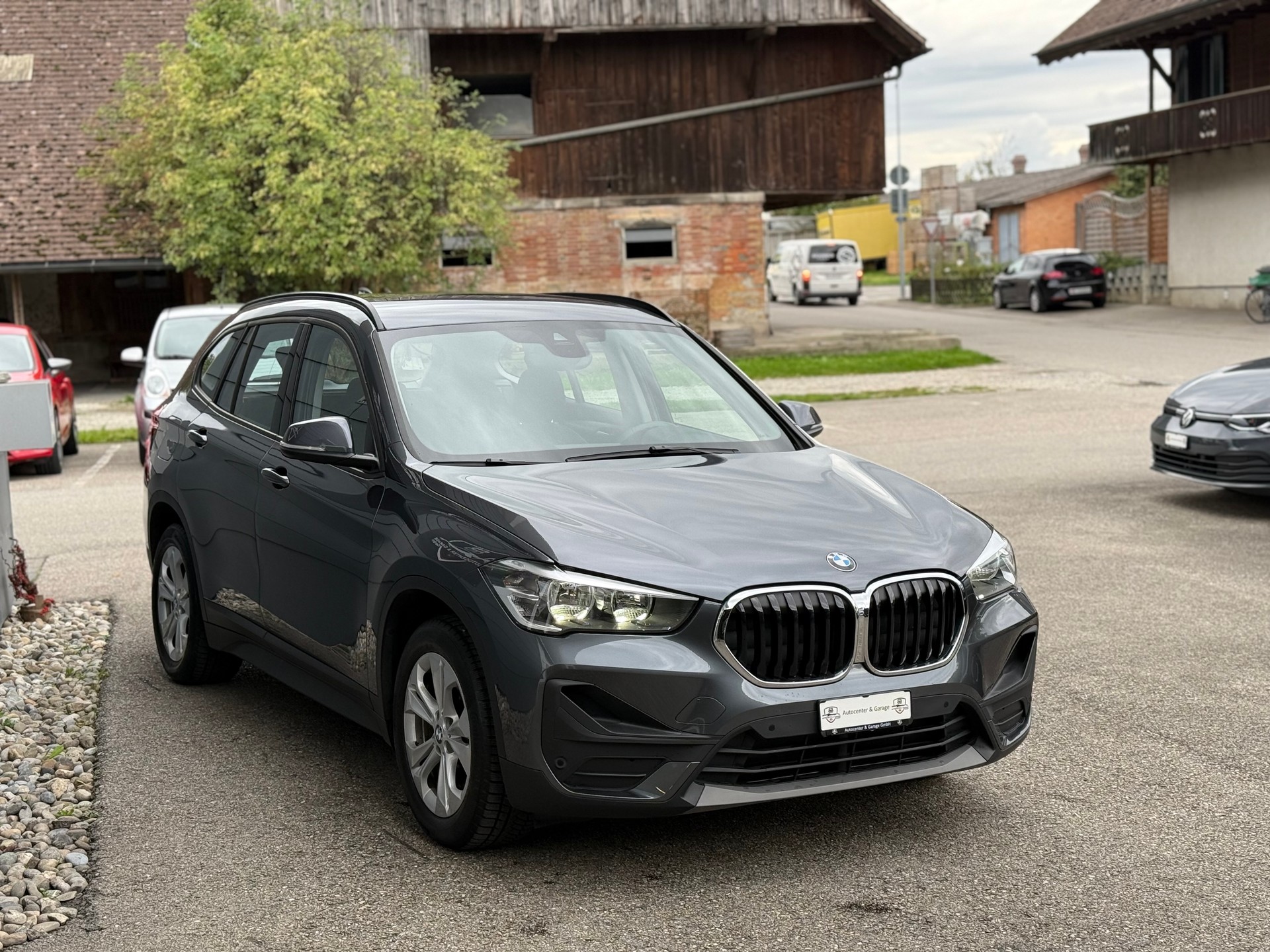 BMW X1 xDrive 25e Steptronic-image-8