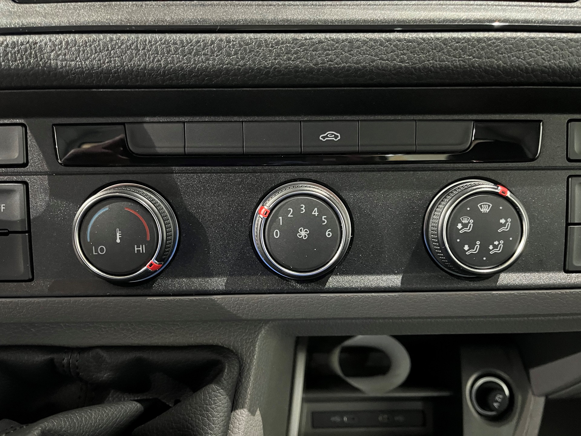 VW Crafter Brücke 2.0 TDI 6G 140PS-image-6