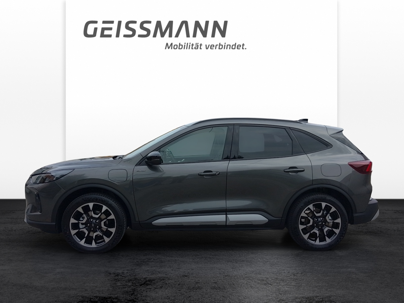 FORD Kuga 2.5 Plug-in Hybrid Active X 242 PS-image-1