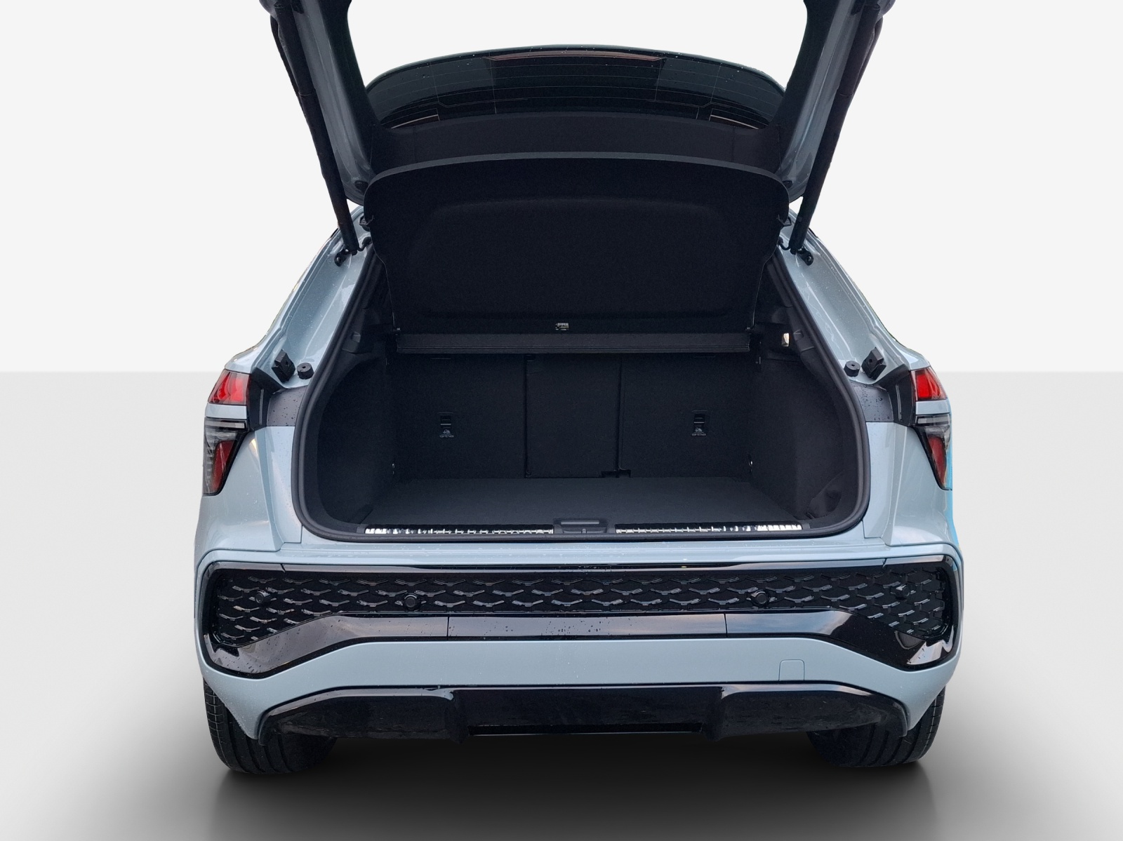 AUDI Q3 SUV 110 kW TFSI S tronic-image-12