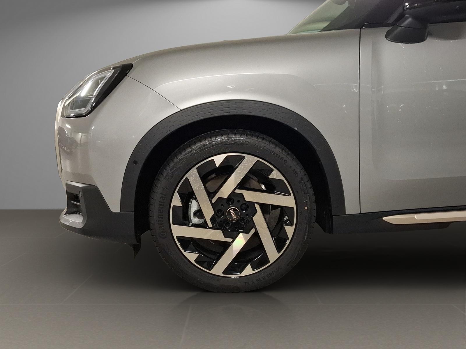 MINI Countryman U25 SE ALL4-showroom-element-3