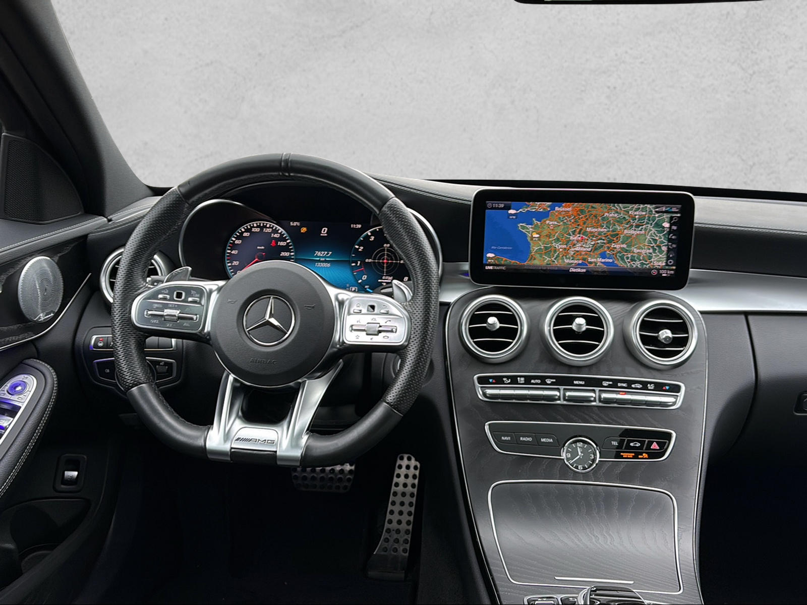 MERCEDES-BENZ C 43 AMG 4Matic 9G-Tronic-image-12
