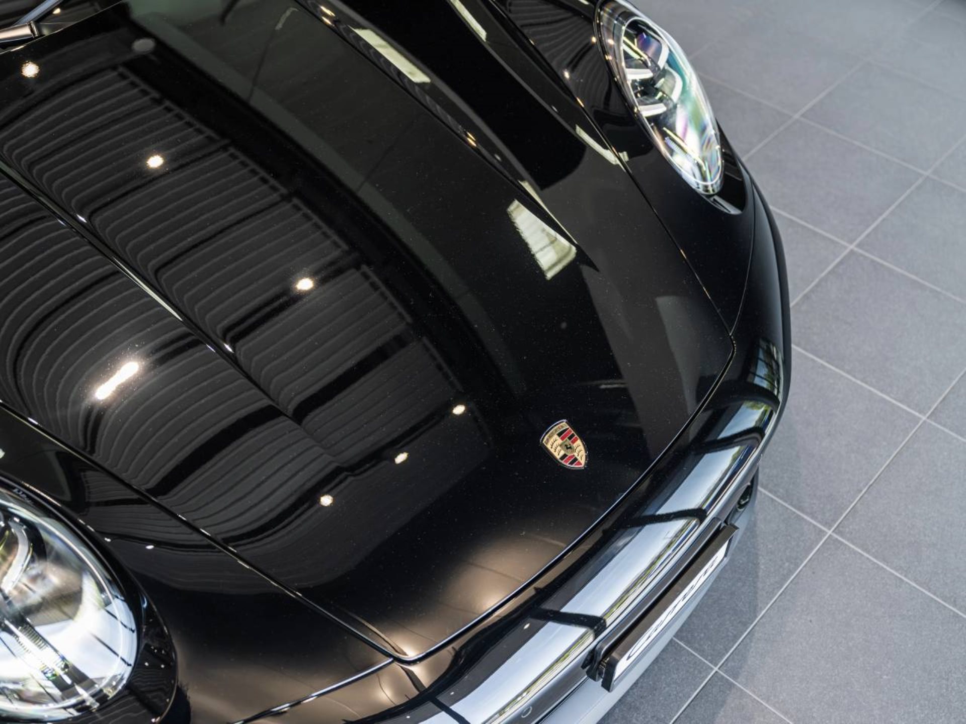 PORSCHE 911 Carrera T-image-21