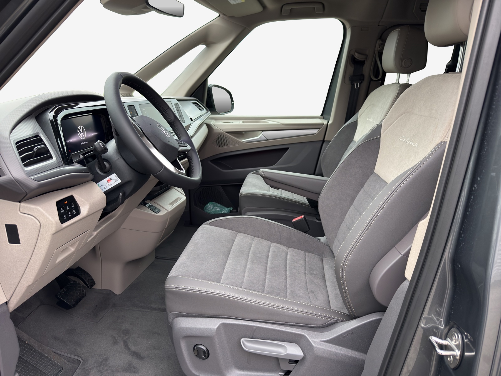 VW California 2.0 TDI Beach Tour-image-7