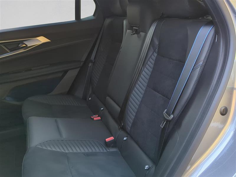 RENAULT Rafale 1.2 E-Tech Full Hybrid 200-image-13
