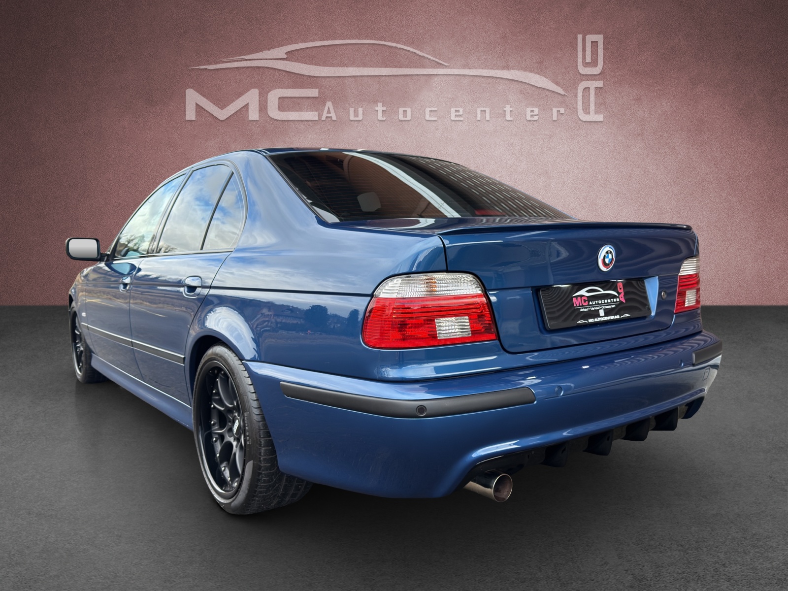 BMW 535i-image-2