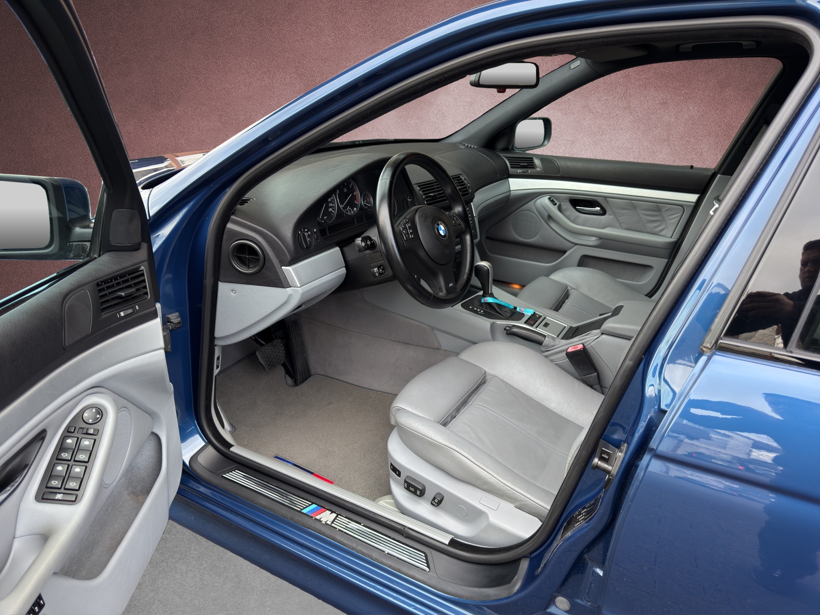 BMW 535i-image-5
