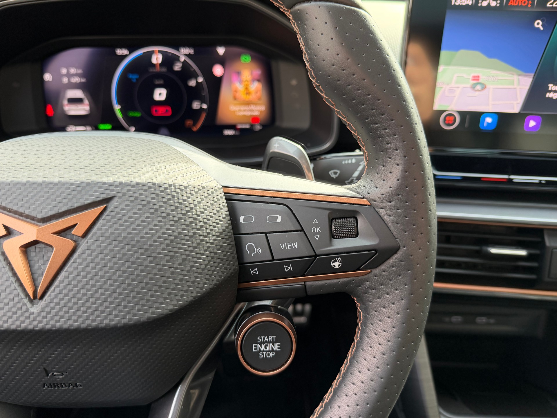 CUPRA LEON ST 1.4 e-HYBRID pHEV DSG-image-15
