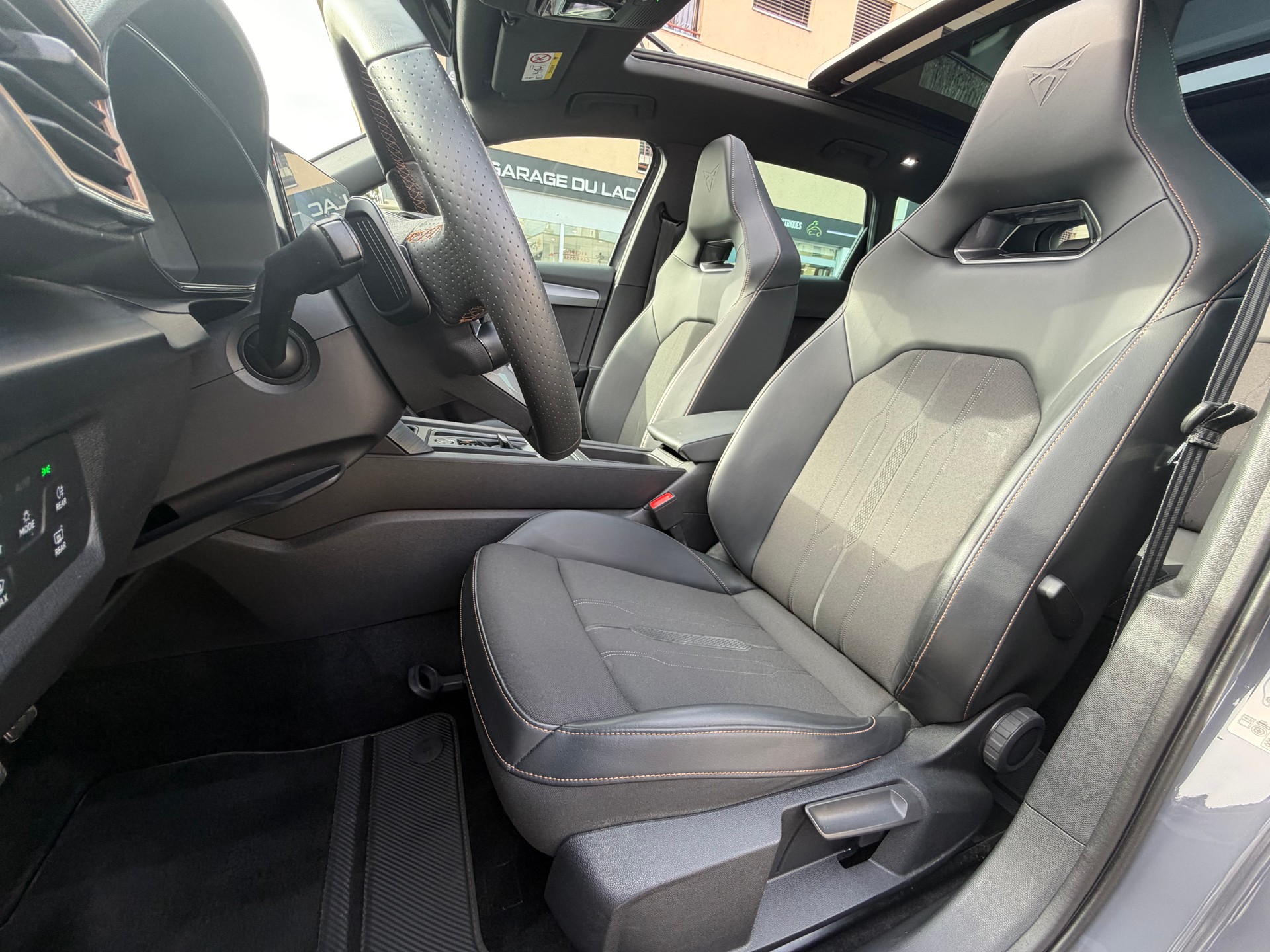 CUPRA LEON ST 1.4 e-HYBRID pHEV DSG-image-11