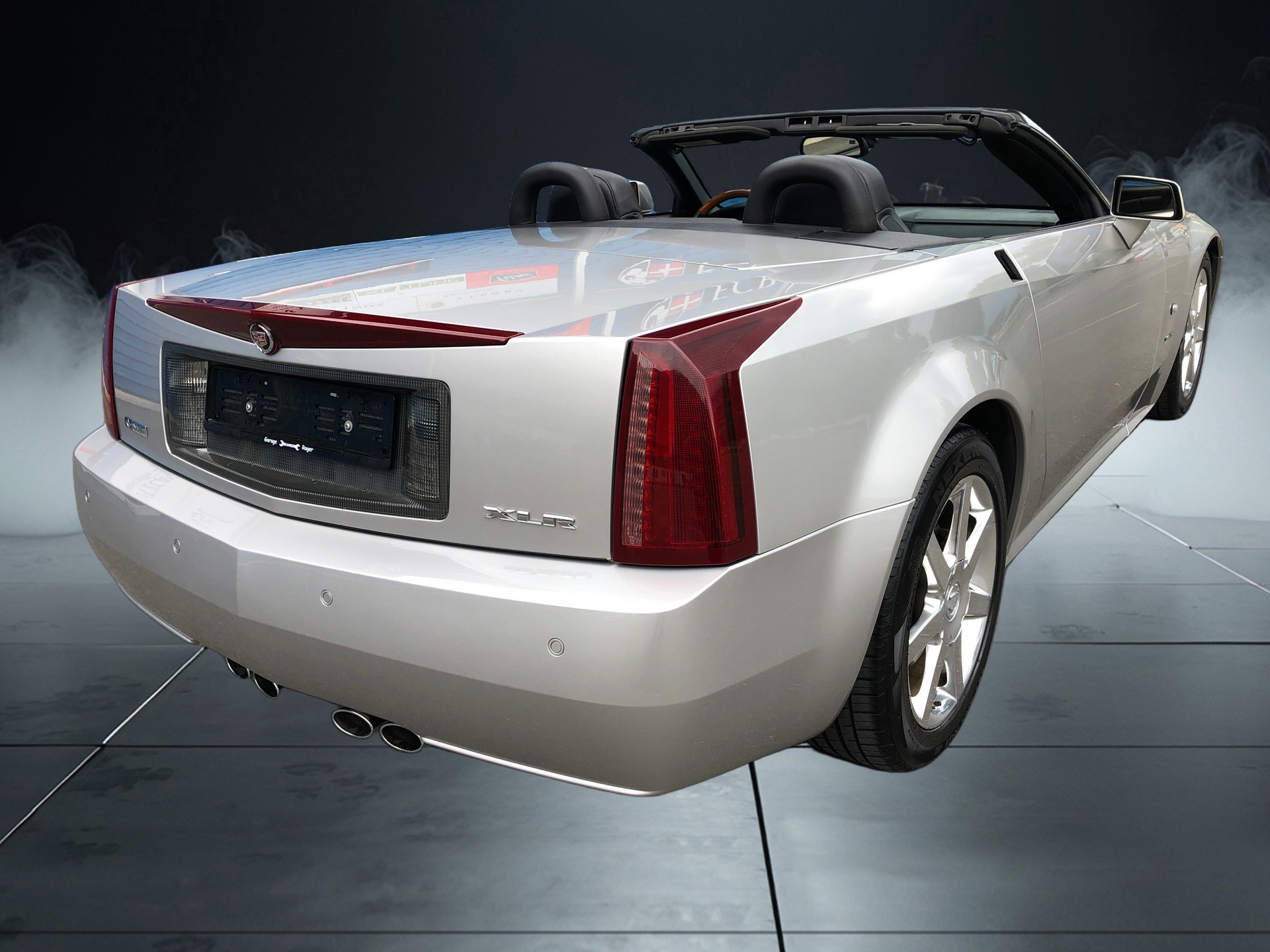 CADILLAC XLR 4.6 32V-showroom-element-2