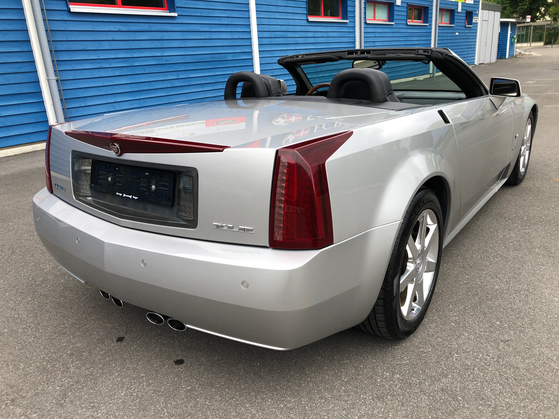 CADILLAC XLR 4.6 32V-image-2