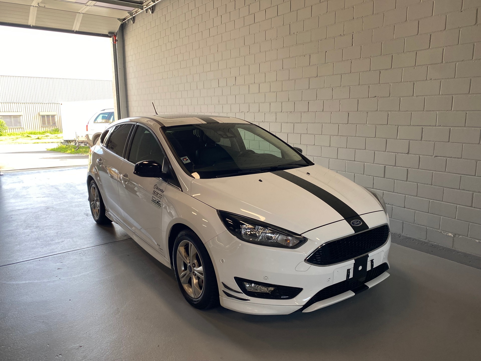 FORD Focus 1.5 SCTi ST Line-image-0