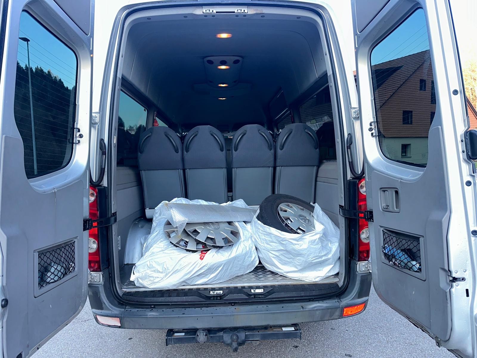 VW Crafter 35 2.5 BlueTDI 136 PS-image-10