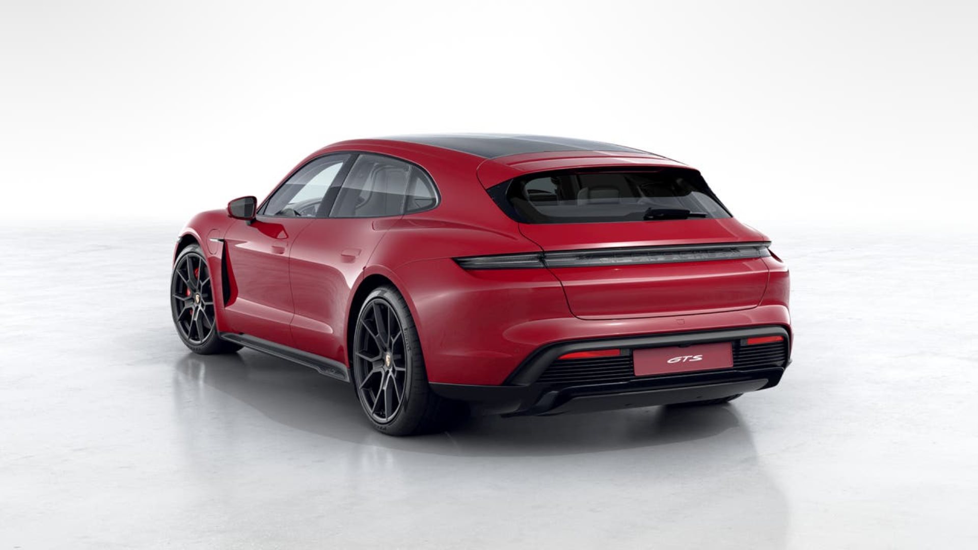 PORSCHE Taycan GTS Sport Turismo-image-2