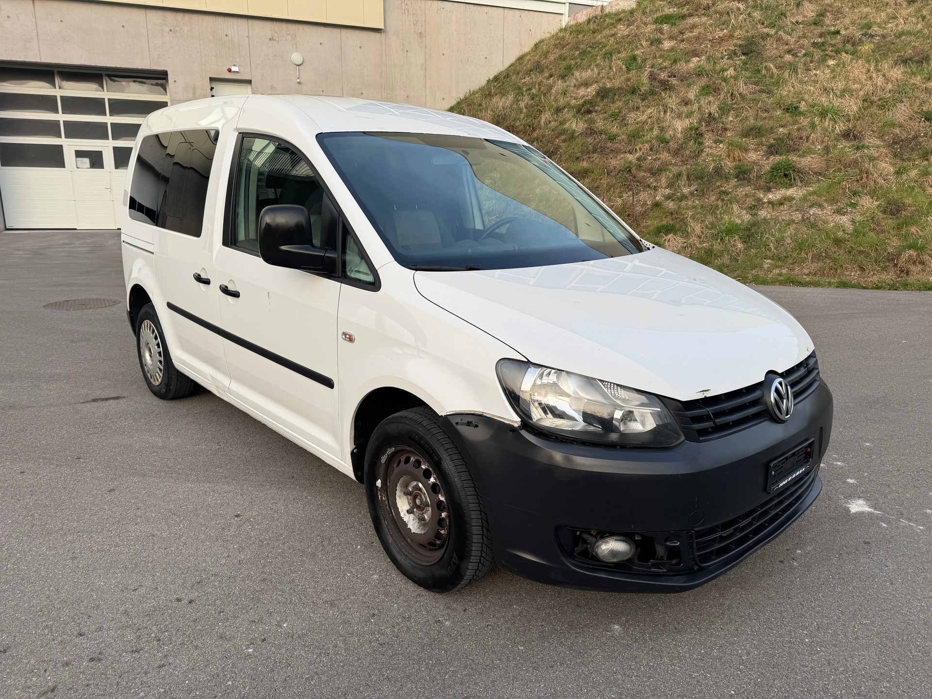 VW Caddy 1.6 TDI-image-6