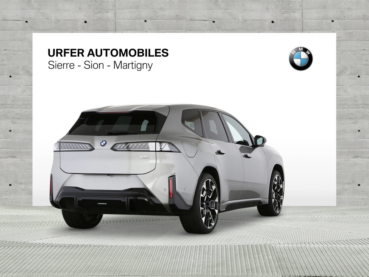 BMW iX3 50 xDrive M Sport Pro-image-3