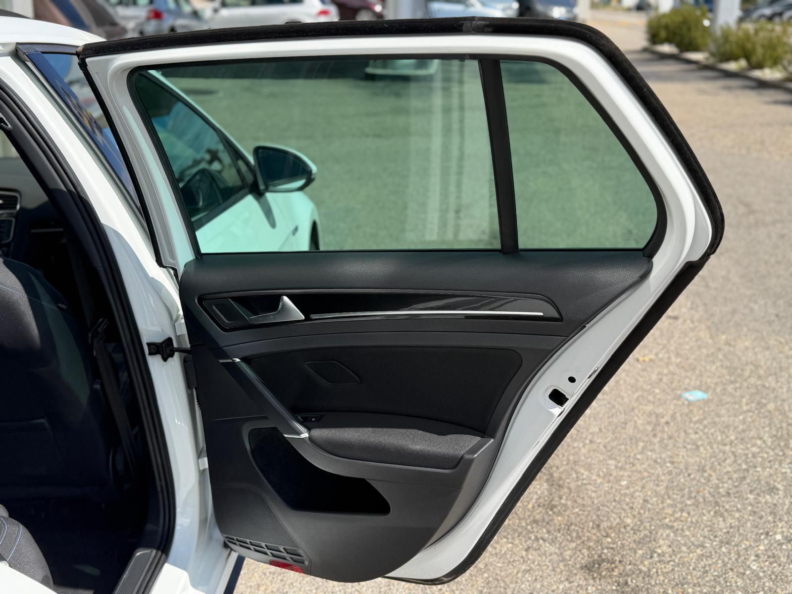 VW Golf 1.4 TSI GTE DSG-image-12