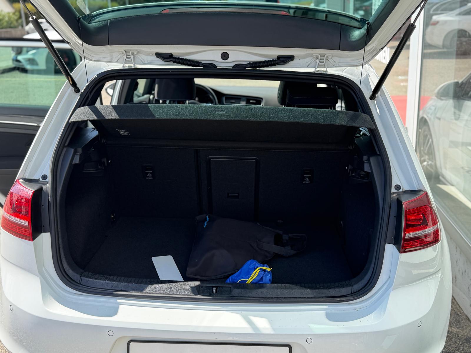 VW Golf 1.4 TSI GTE DSG-image-4