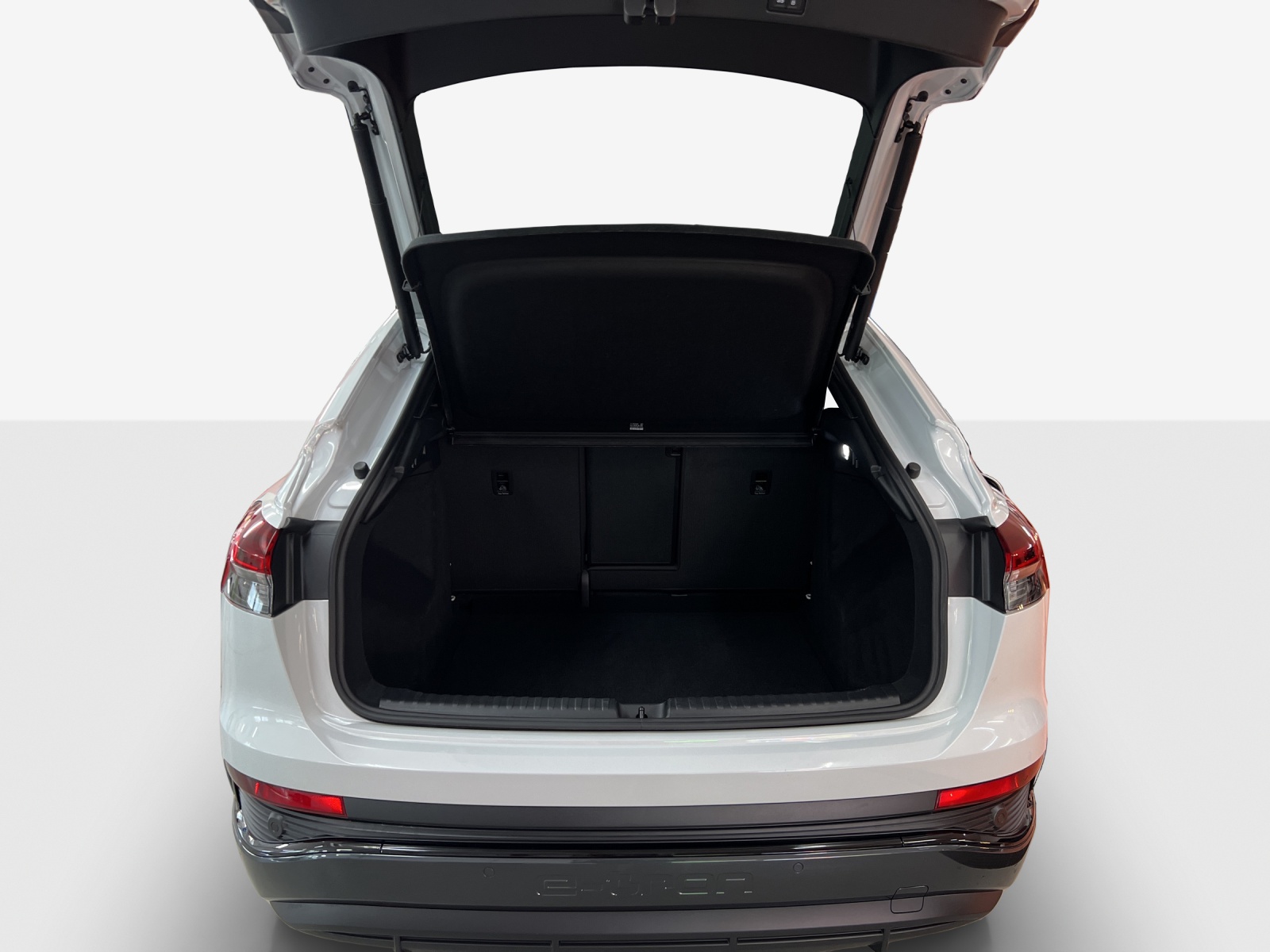 AUDI Q4 Sportback e-tron 45 Attraction quattro-image-13