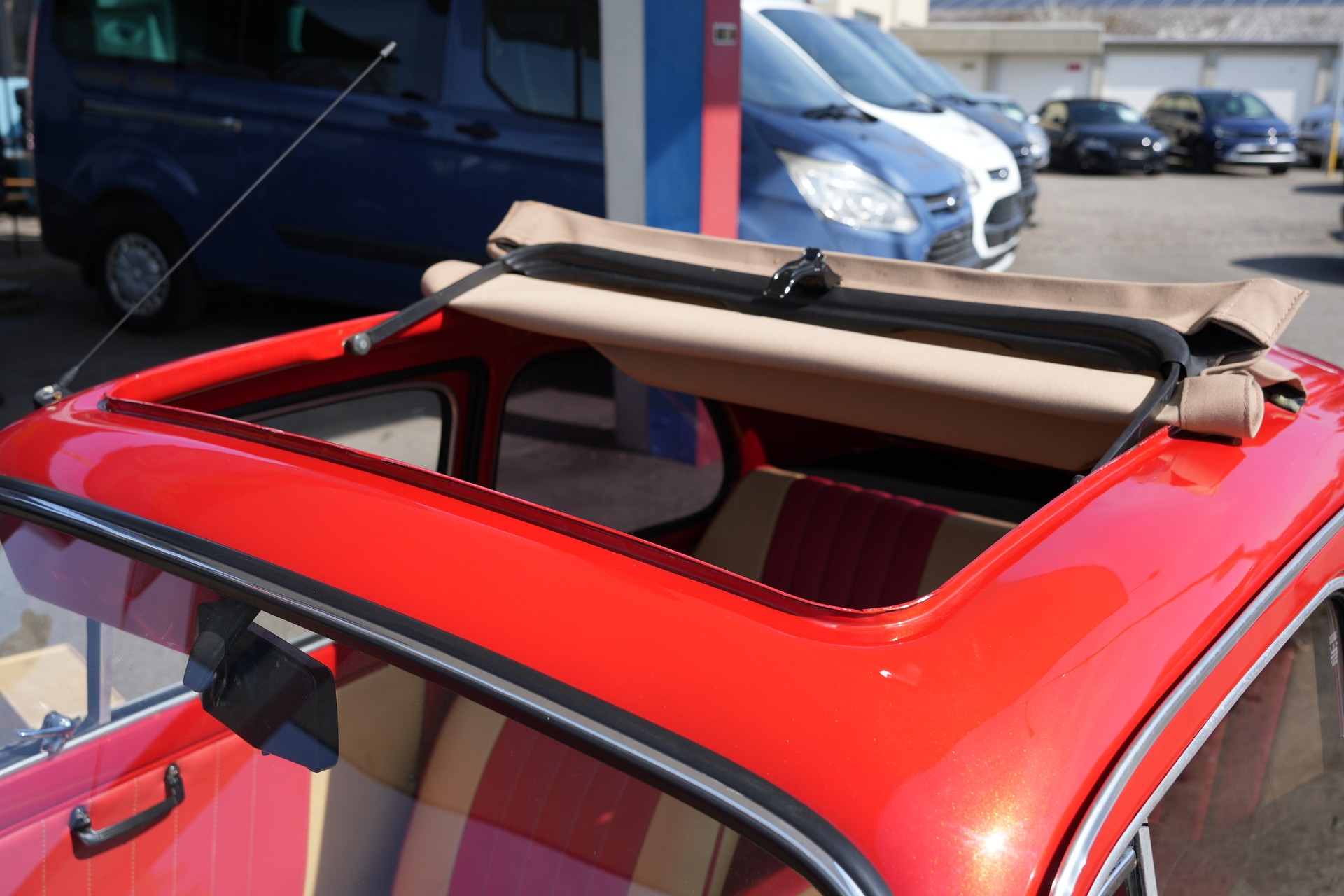 FIAT 500L-image-11