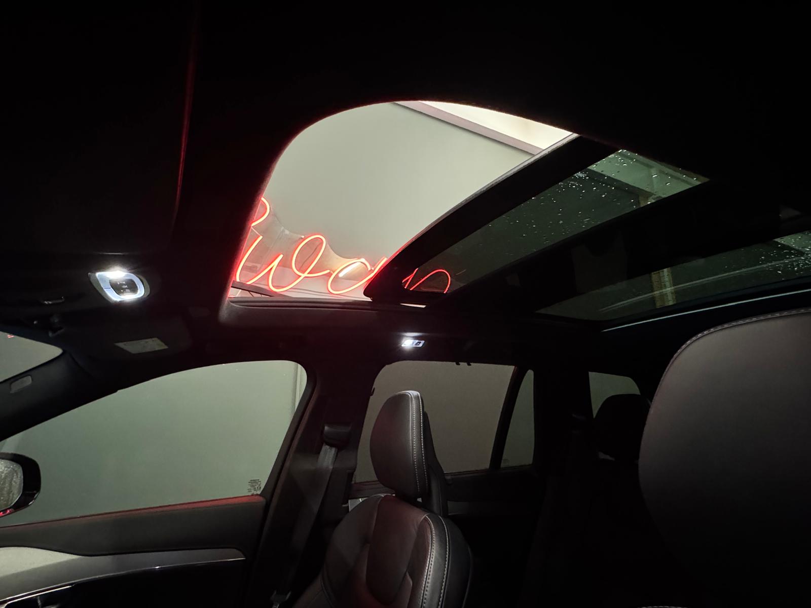 VOLVO XC90 T8 eAWD R-Design Geartronic-image-12