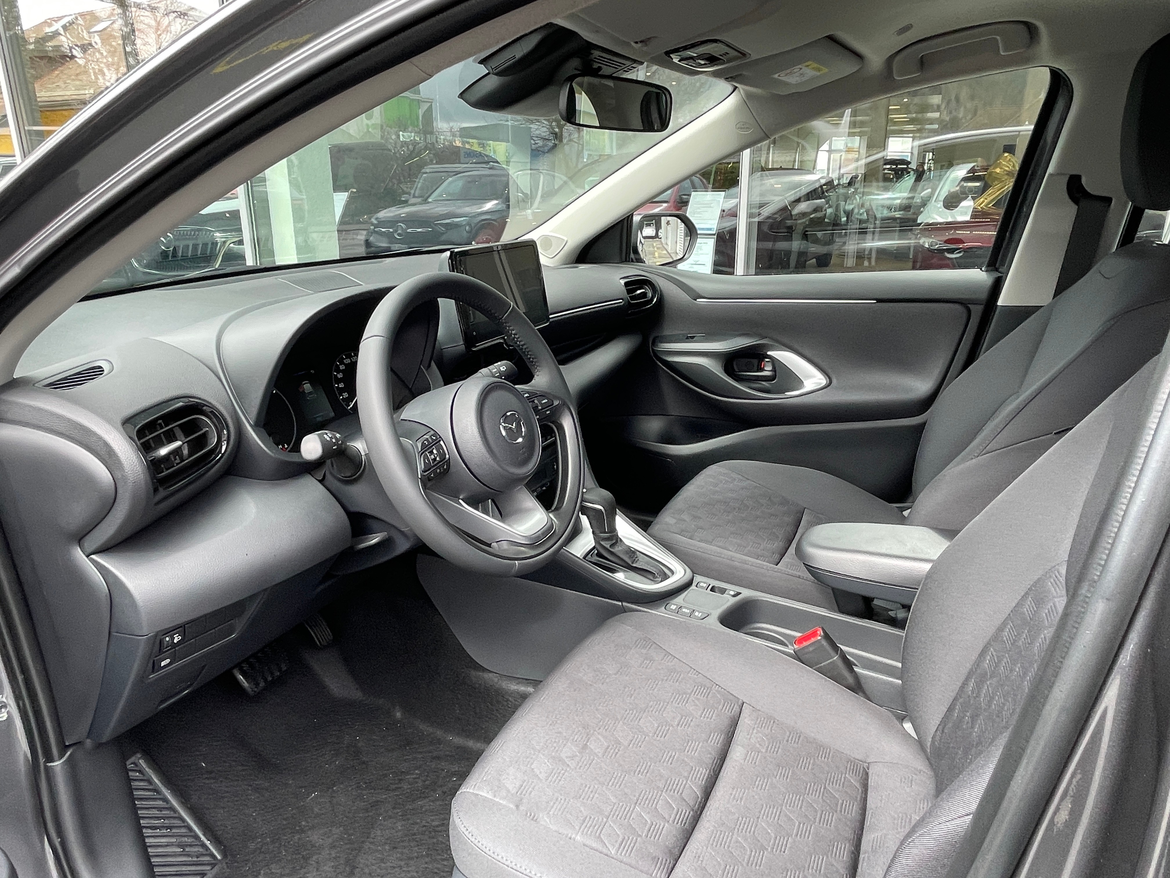 Image MAZDA 2 2 Hybrid Centre-line