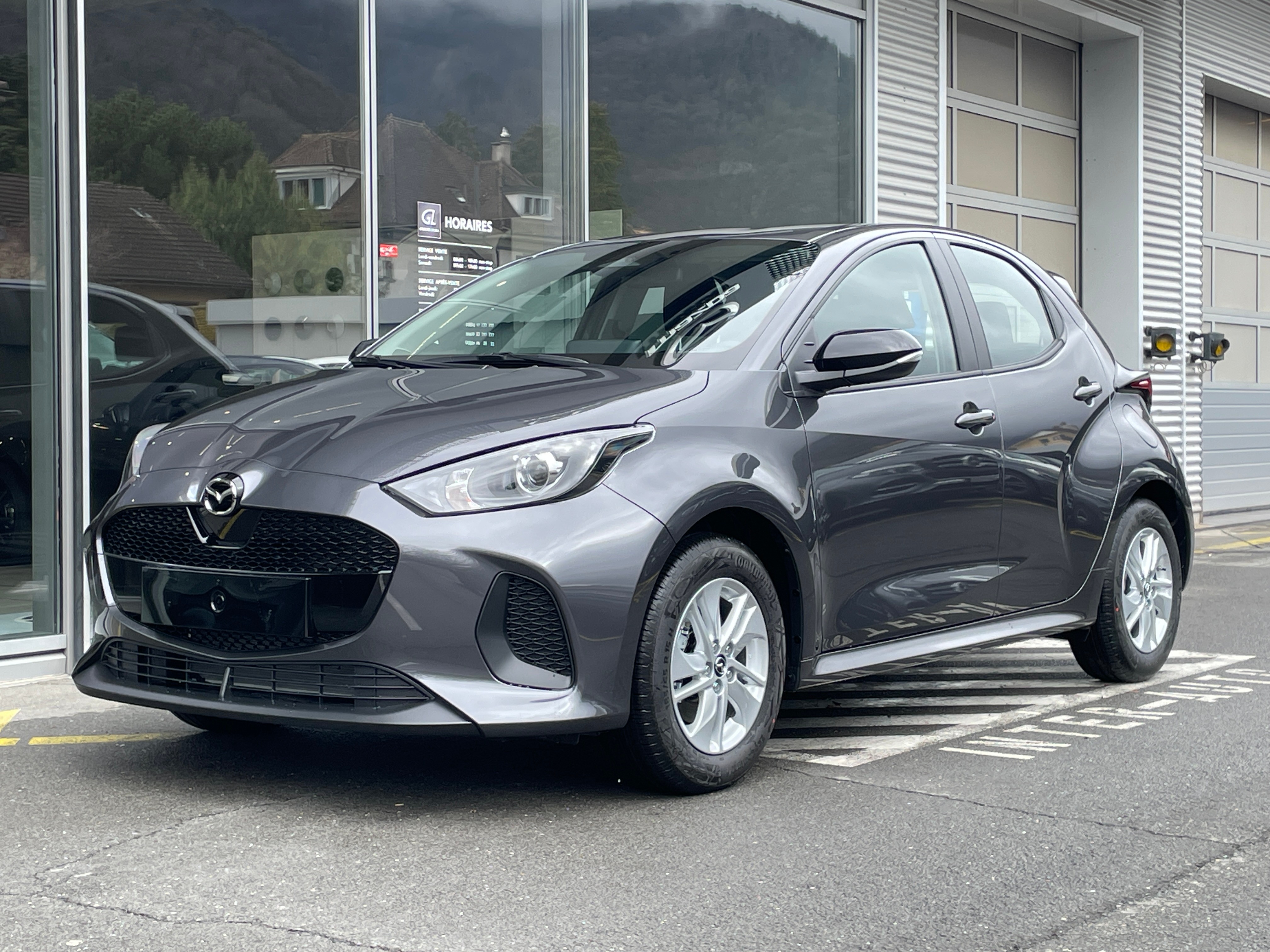 Photo MAZDA 2 2 Hybrid Centre-line