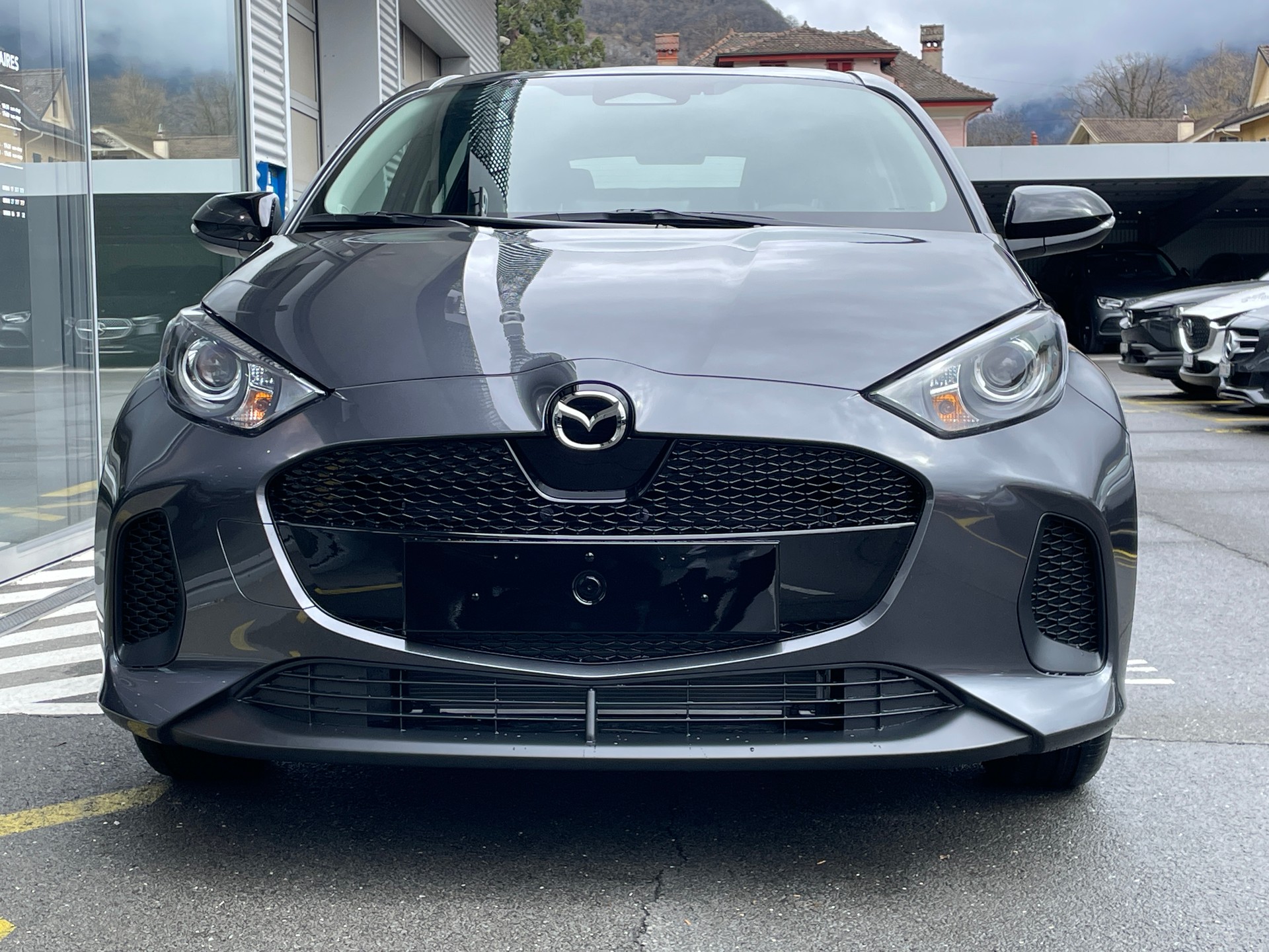 MAZDA 2 Hybrid Centre-line-image-1