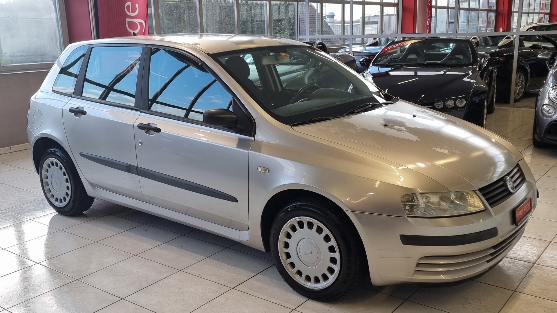 FIAT Stilo 1.6 16V Swiss-image-6