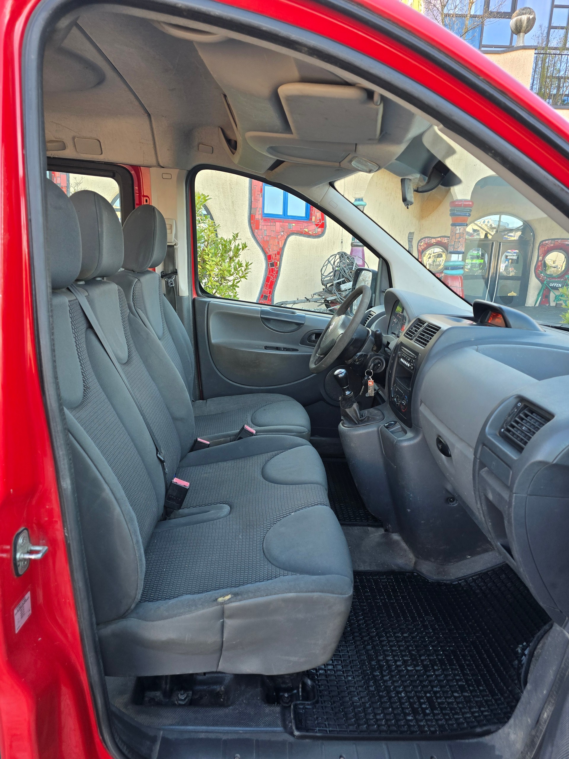 CITROEN Jumpy 1.6 HDi L1H1-image-13