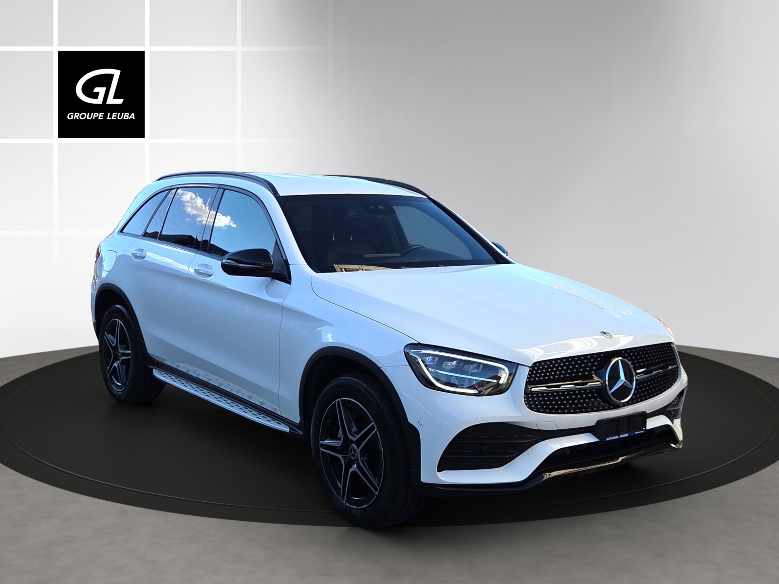 Photo MERCEDES-BENZ GLC-300 GLC 300 e AMG Line 4Matic 9G-Tronic