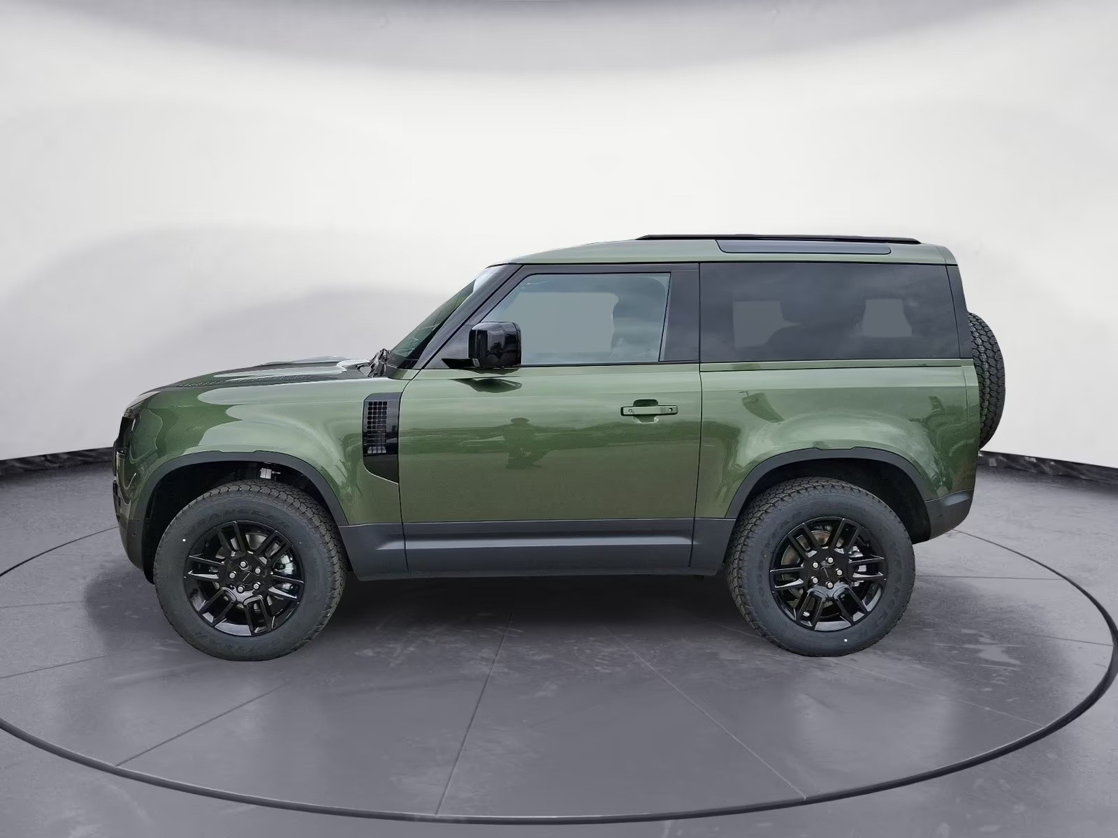 LAND ROVER Defender 90 3.0D I6 200 S AT8-image-6