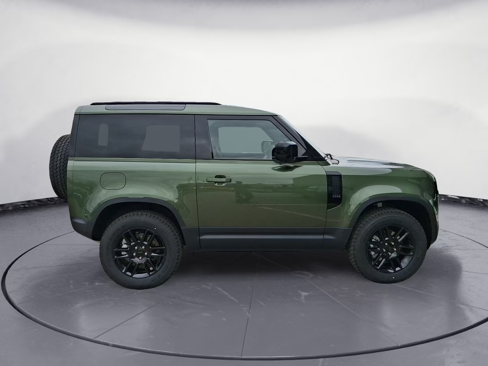LAND ROVER Defender 90 3.0D I6 200 S AT8-image-3