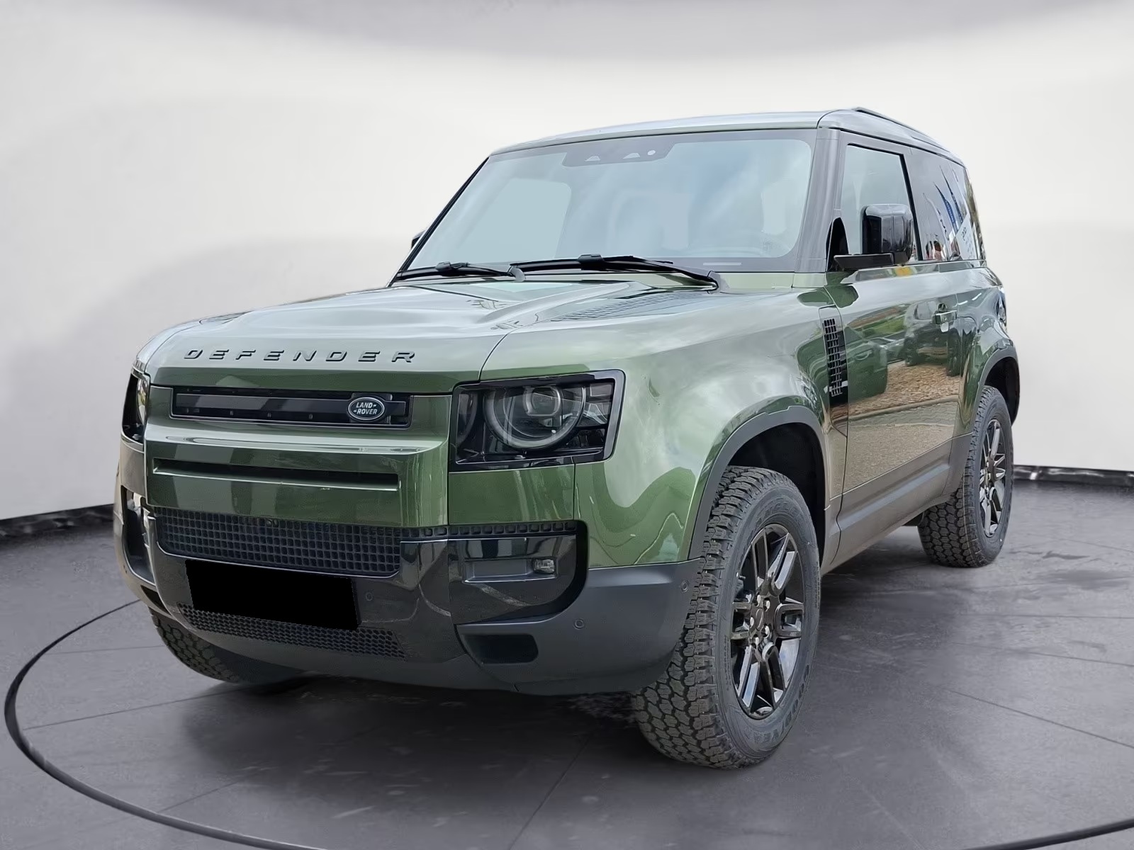 LAND ROVER Defender 90 3.0D I6 200 S AT8-image-0