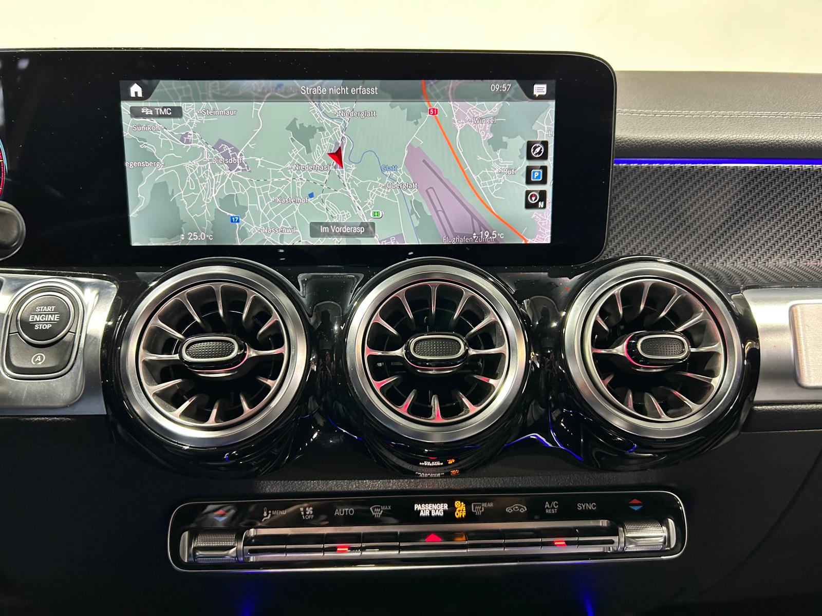 MERCEDES-BENZ GLB 220 d AMG Line 4matic CH FAHRZEUG-image-17