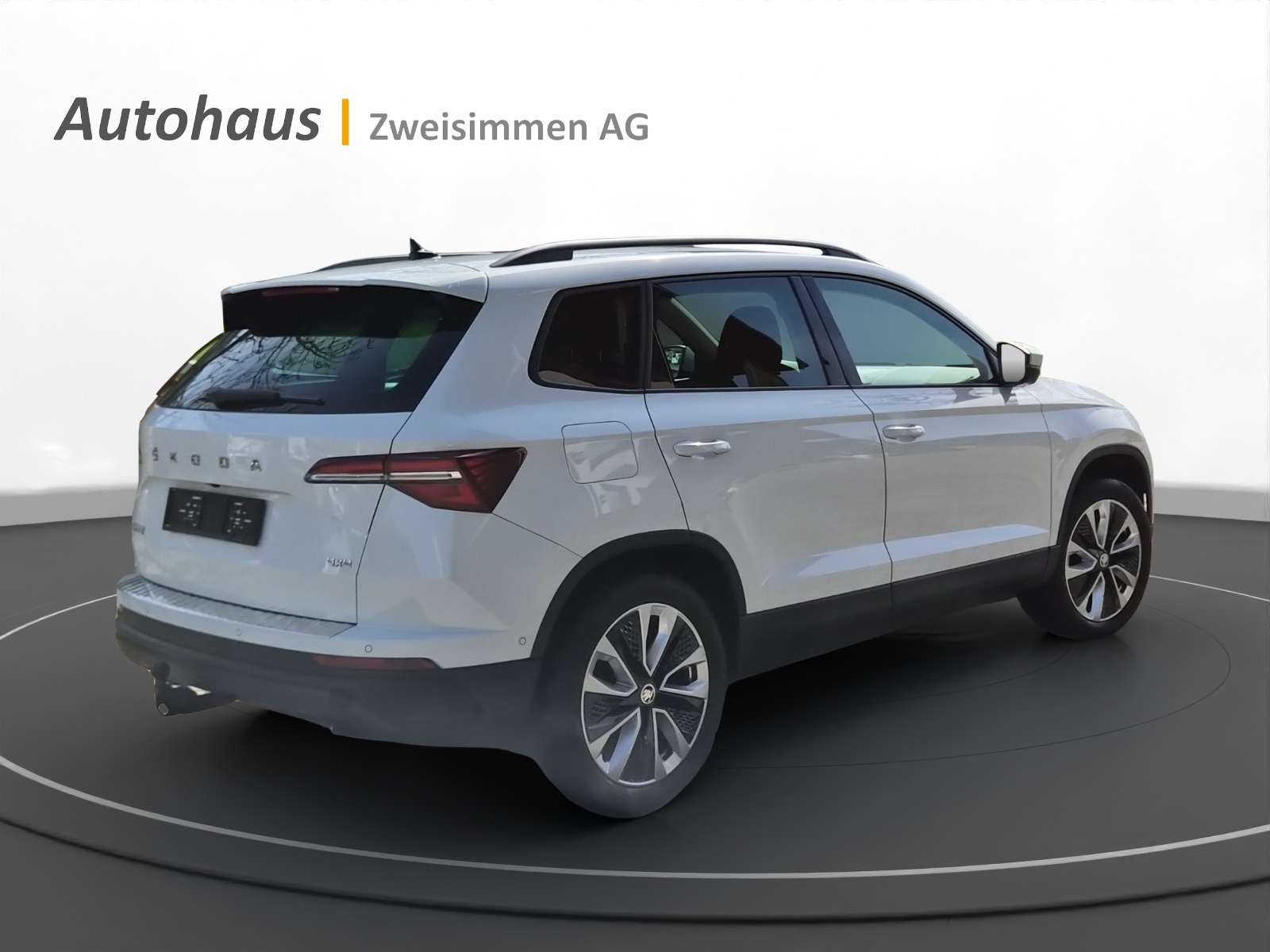 SKODA Karoq 2.0 TDI CR Style 4x4 DSG-image-5