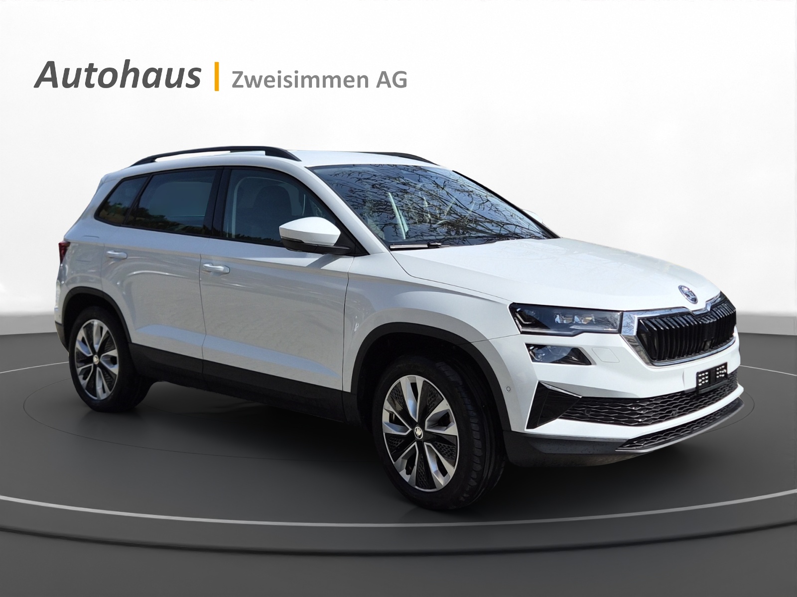 SKODA Karoq 2.0 TDI CR Style 4x4 DSG-image-4