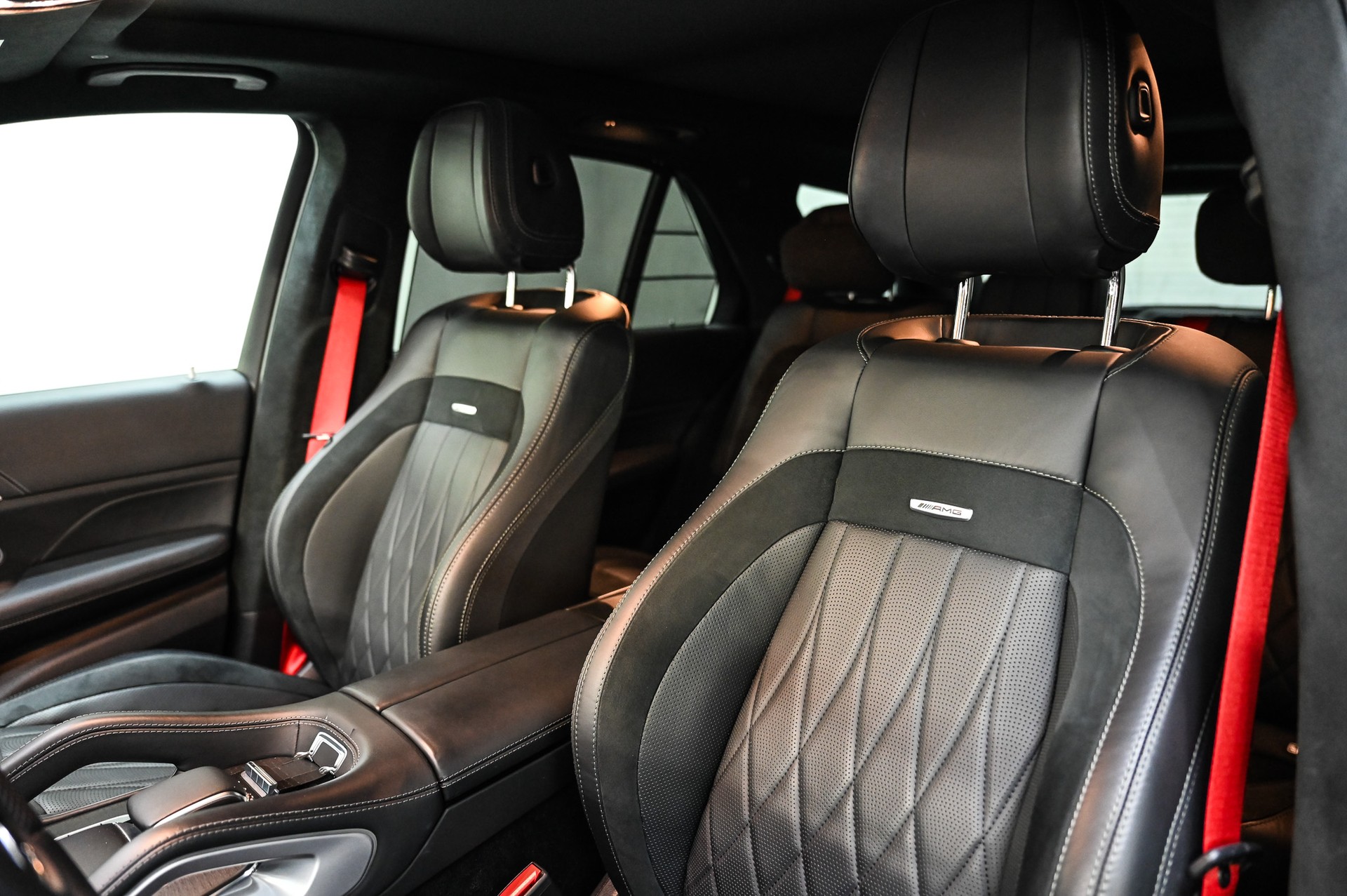 MERCEDES-BENZ GLE 53 AMG 4matic+-image-20