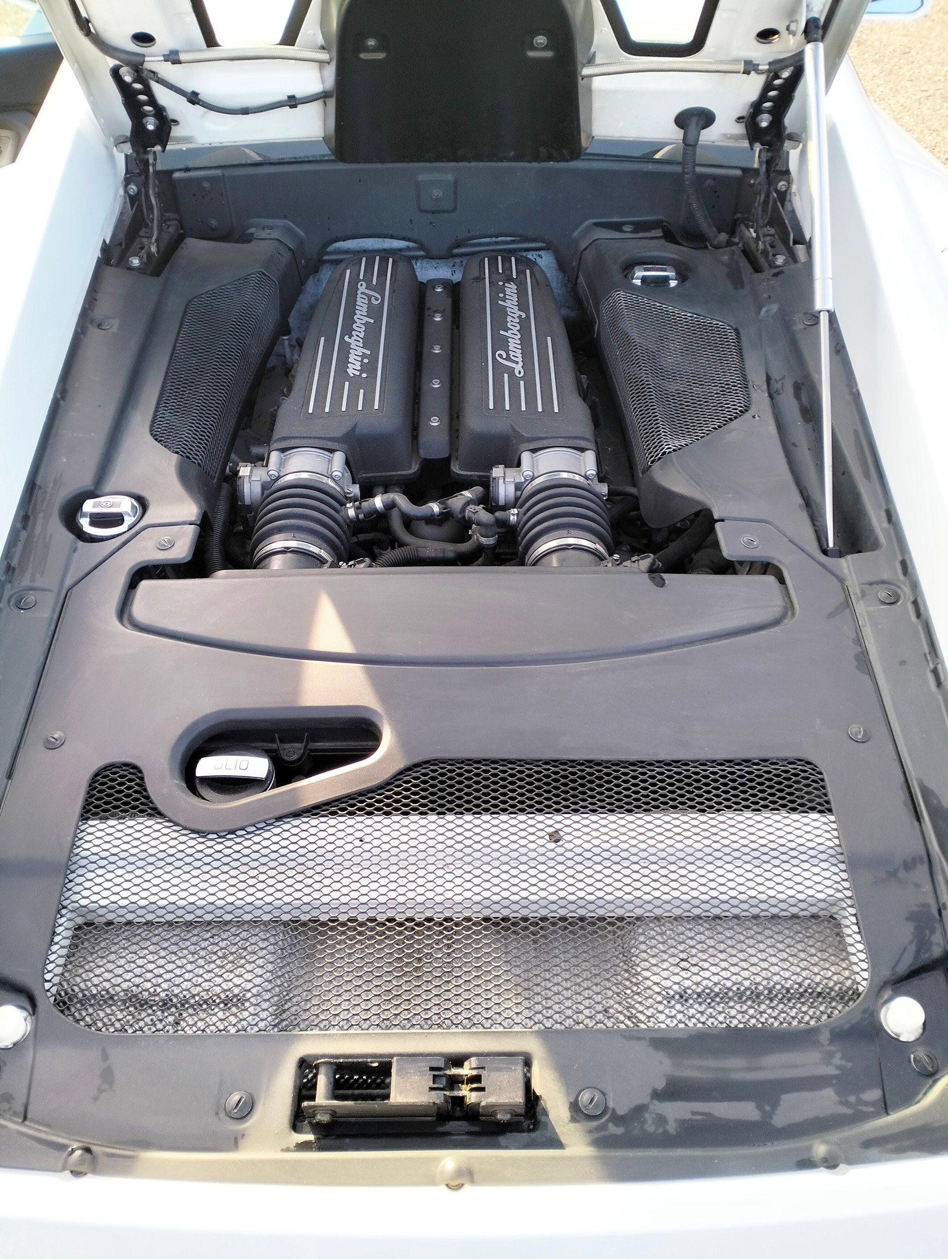 LAMBORGHINI Gallardo LP560-4 Coupé E-Gear-image-2