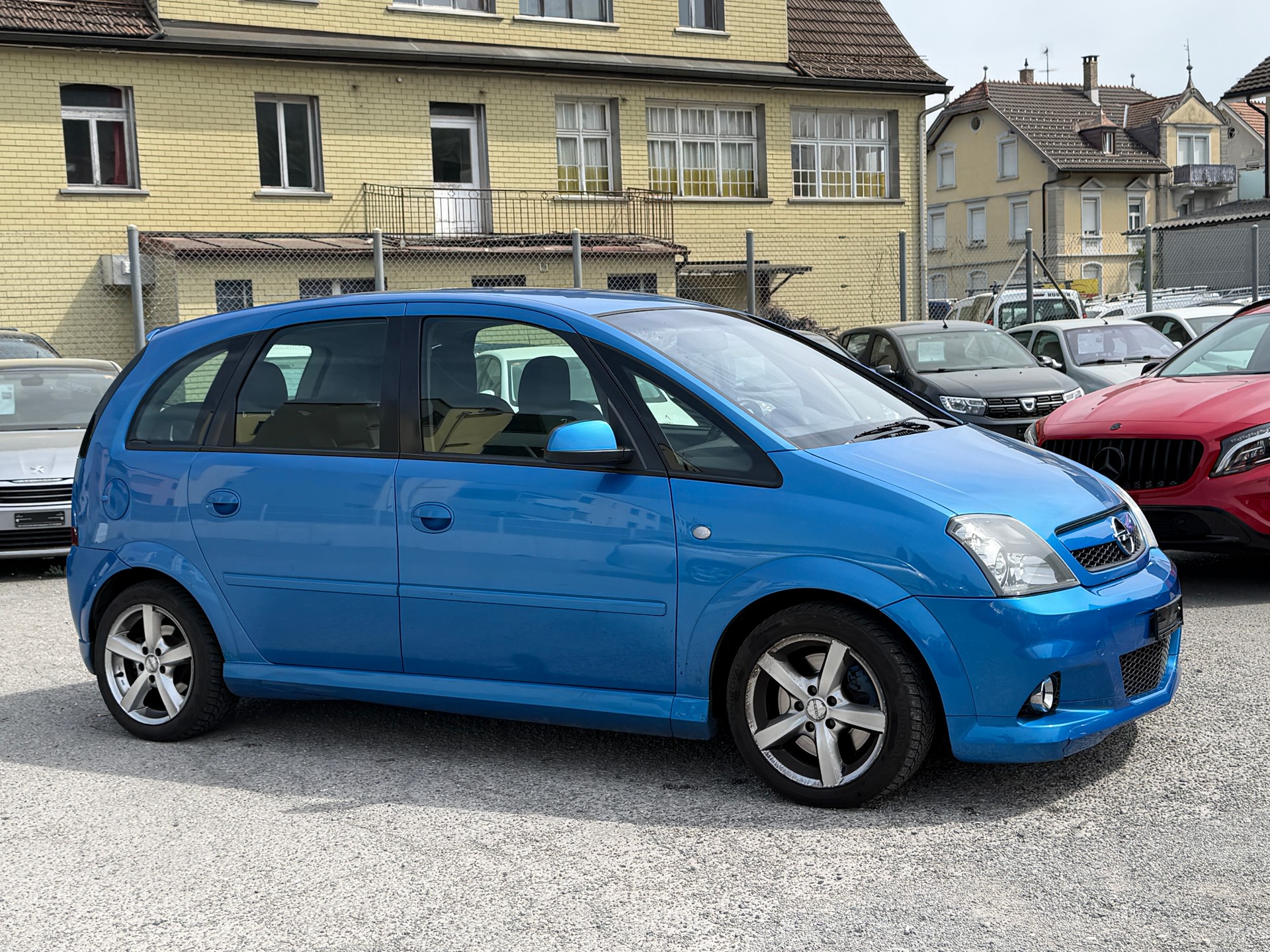 OPEL Meriva 1.6i 16V Turbo OPC-image-1