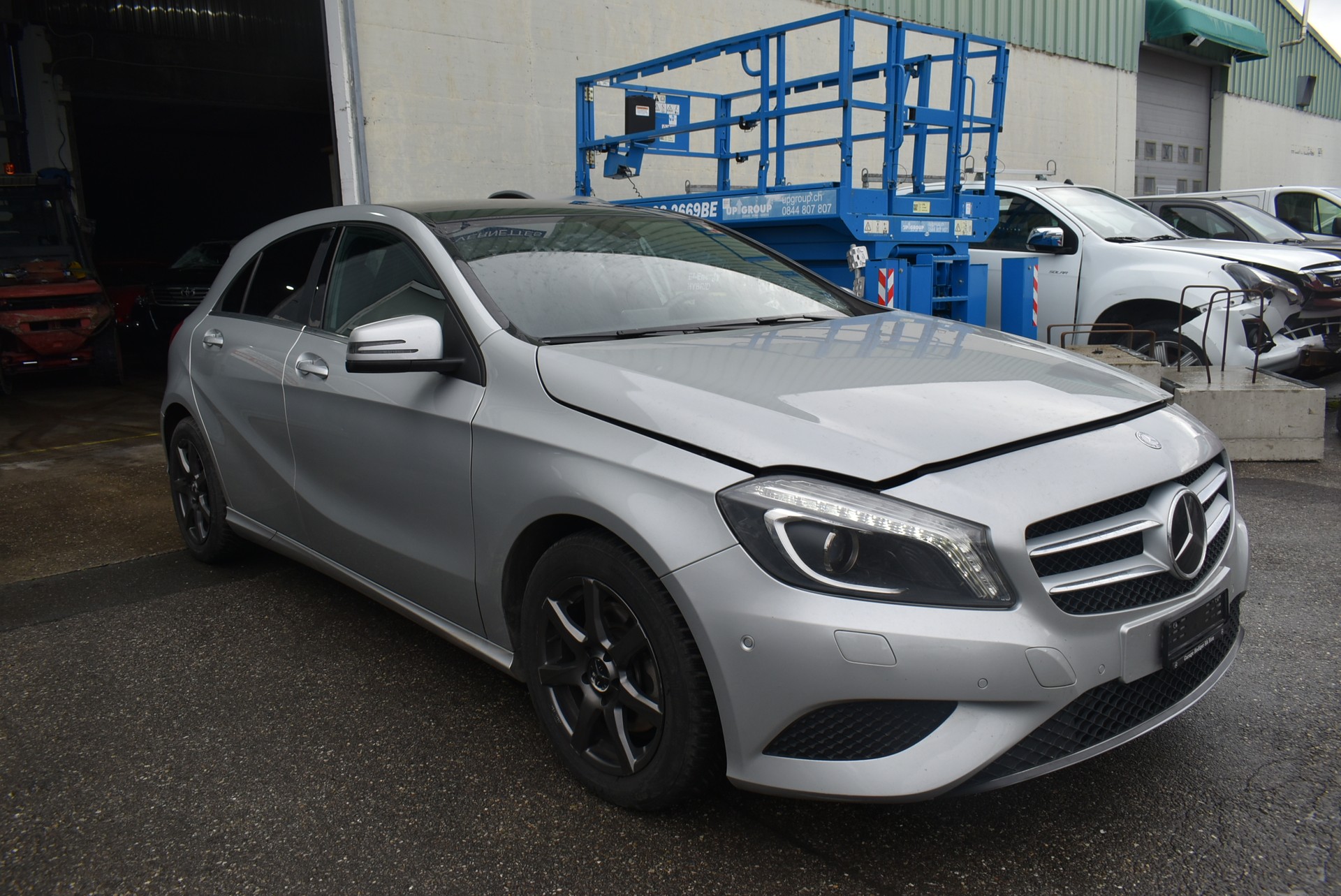 MERCEDES-BENZ A 180 Style-image-3