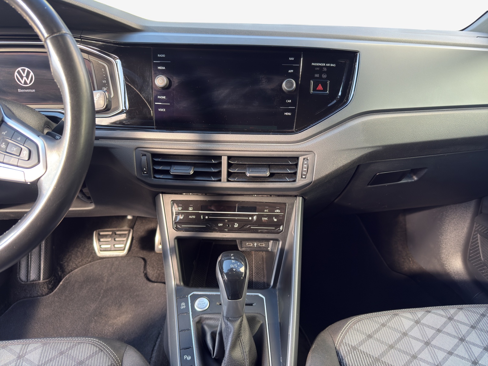 VW Taigo 1.0 TSI R-Line DSG-image-10