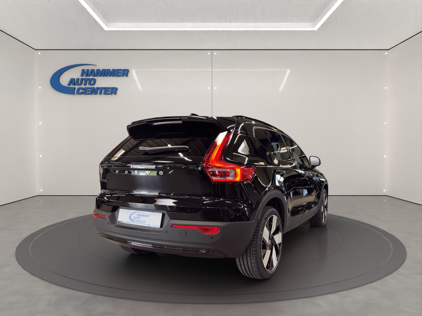 VOLVO EX40 Twin XCENTRIC Edition AWD-image-4