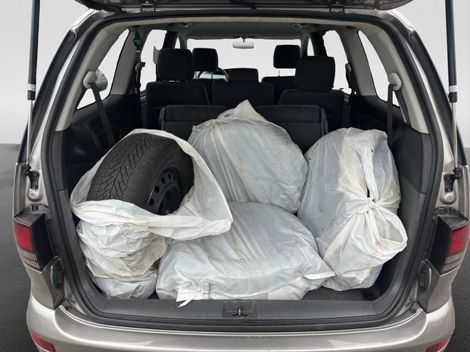 TOYOTA Previa 2.0 D4D Linea Sol-image-14