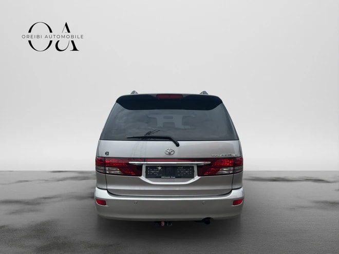 TOYOTA Previa 2.0 D4D Linea Sol-image-4